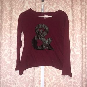 Bundle it! High low tee